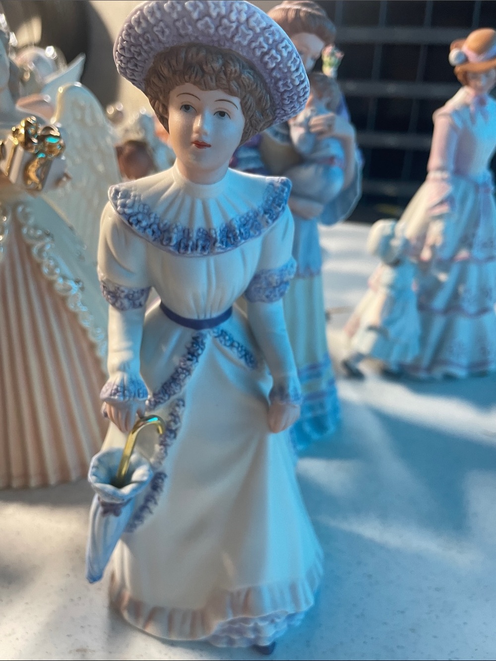 Home Interiors Porcelain Lady Figurine in White and Lavender